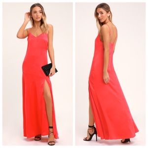 *NWT* LULU’S RED SATIN MAXI DRESS